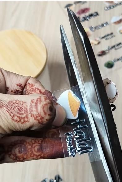 3D Waterproof Kitchen Spice Jar Label Stickers (Pack of 1 - 60 Stickers) mqqpaz-ig